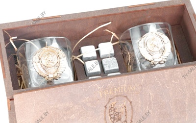 Подарочный набор СССР с бронзовыми гербами и камнями для напитков №1 ( код 0007 )
