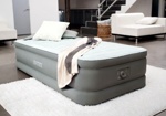 Надувная кровать со встроенным электрическим насосом Intex 64472 (99 x 191 x 46 см.) 