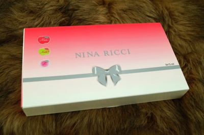   "Nina Ricci", 3  15 ml (.9-6759)